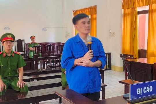 Dùng dao đâm vợ trọng thương vì mâu thuẫn