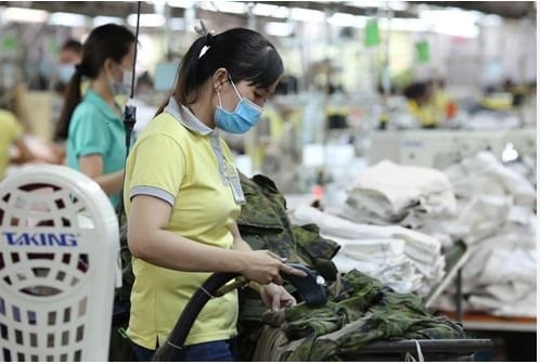 Đề xuất tăng lương tối thiểu vùng 2025 vào đầu tháng 3