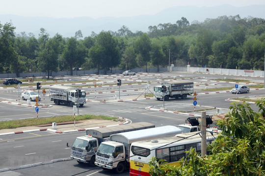 Chuyển giao sát hạch, cấp giấy phép lái xe sang Bộ Công an trước ngày 19/2