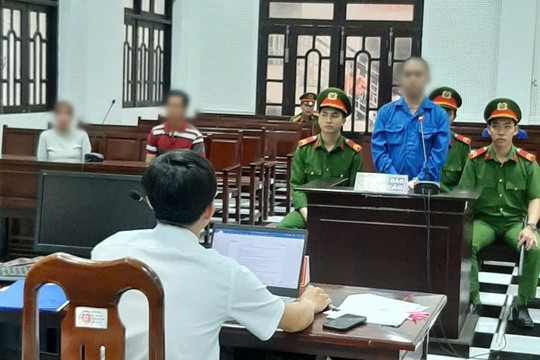 Lĩnh 14 năm tù vì xâm hại bé gái