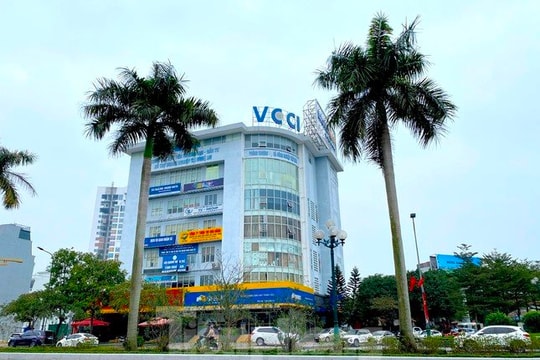 Vì sao 8 hạng mục tòa nhà VCCI ở Nghệ An bị yêu cầu tháo dỡ?