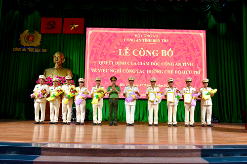 Bến Tre: 25 cán bộ công an xin nghỉ hưu trước tuổi