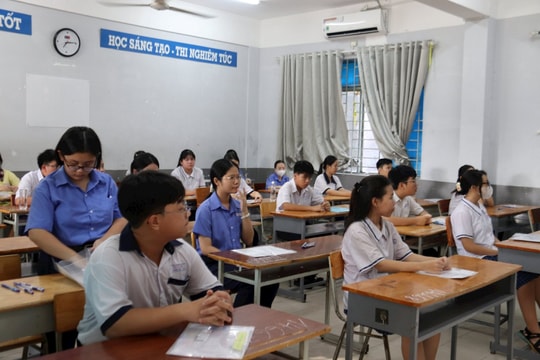 Hơn 30 địa phương công bố môn thi thứ 3 vào lớp 10
