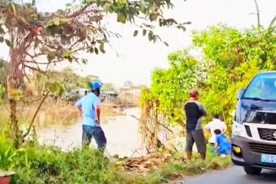 Truy tìm đối tượng gây án trong vụ chết người nghi do bị giết, cướp tài sản