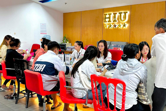 HIU công bố học phí nhẹ nhàng, học bổng ngập tràn