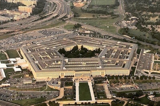 Bộ Quốc phòng Mỹ cắt giảm 8% ngân sách để dành cho các ưu tiên của ông Trump