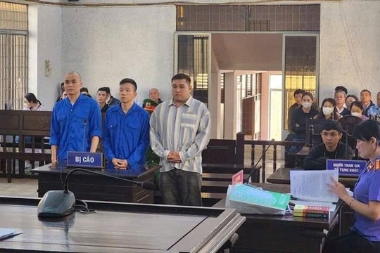 Đặt hàng mua ma túy rồi báo Công an bắt giữ