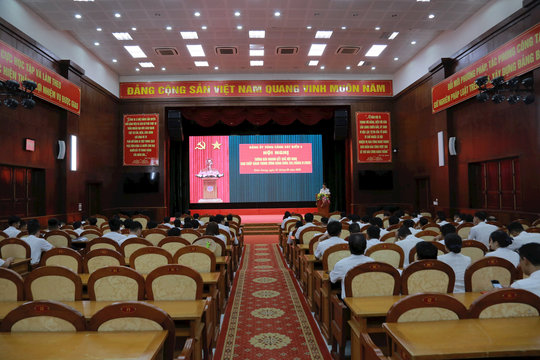 Đảng ủy Vùng Cảnh sát biển 4 tổ chức Hội nghị thông báo nhanh kết quả Hội nghị BCH Trung ương Đảng khóa XIII