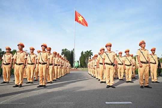 Phát huy truyền thống anh hùng, giữ gìn bình yên cho cuộc sống Nhân dân