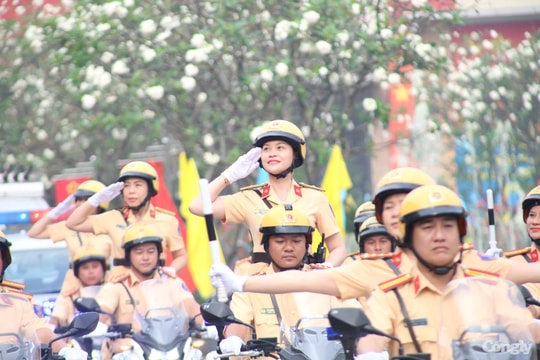 Màn tổng duyệt Lễ ra quân huấn luyện của hơn 3.000 cán bộ, chiến sĩ TP.HCM