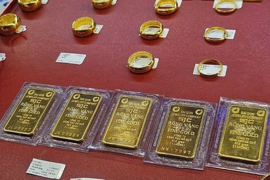 Giá vàng hôm nay 22/2: Bất ngờ giảm mạnh hai chiều
