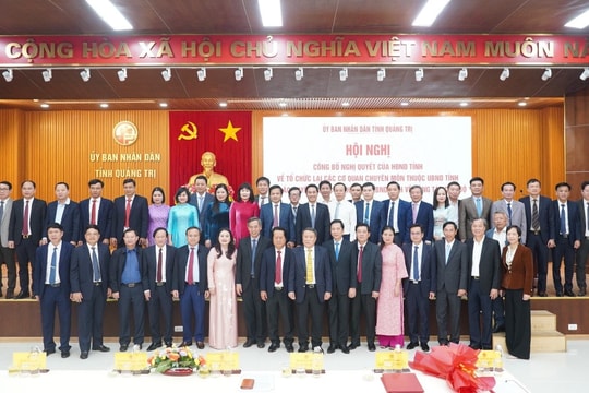 Quản Trị: Tổ chức lại bộ máy và bổ nhiệm lãnh đạo chủ chốt các sở