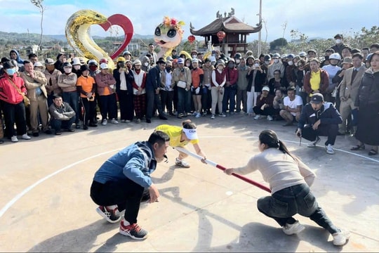 Sôi nổi “Ngày hội Biên phòng toàn dân” vùng biên