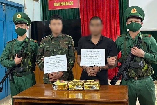 Hai đối tượng vận chuyển, buôn bán 3 kg ma túy đá