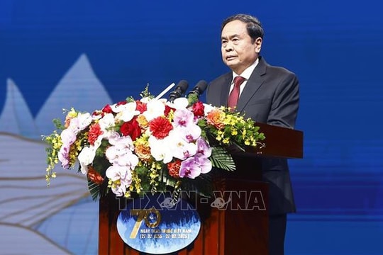 Chủ tịch Quốc hội Trần Thanh Mẫn: Bảo đảm người dân được tiếp cận với dịch vụ y tế gần nhất với chất lượng tốt nhất