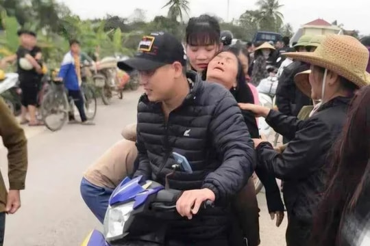 Tìm kiếm hai nam sinh lớp 6 mất tích trên sông Chu