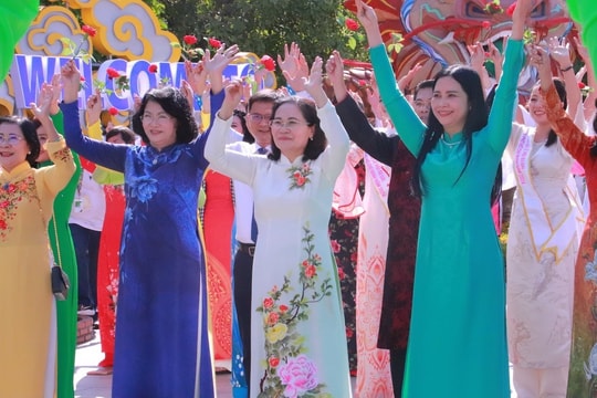 Lễ hội Áo dài TP.HCM diễn ra từ 1 - 9/3