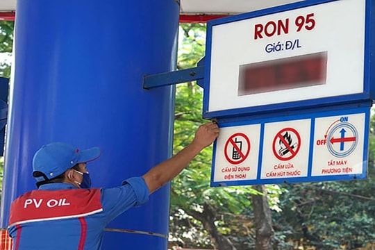 Xăng Ron 95 về sát mức 21.000đ/lít