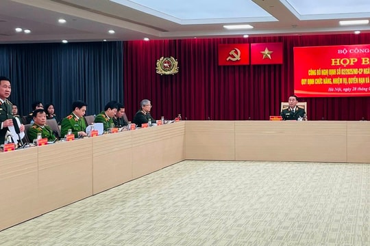 Bộ Công an tiếp nhận 5 nhóm nhiệm vụ từ các bộ, ngành