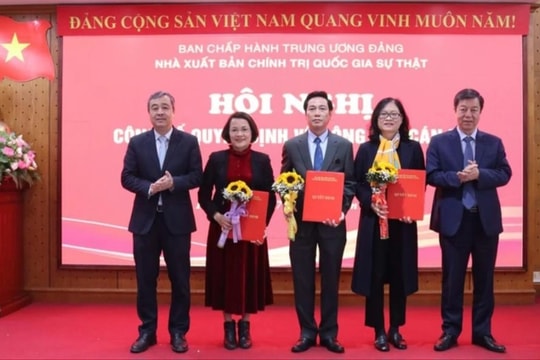 Ông Nguyễn Công Dũng giữ chức Uỷ viên Hội đồng biên tập chuyên trách NXB Chính trị QG Sự thật