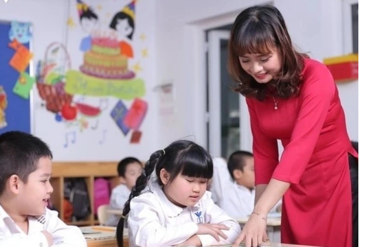 Miễn học phí cho học sinh: Phù hợp xu thế phát triển, tăng chất lượng giáo dục