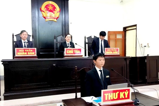 Xét xử trực tuyến 2 vụ án về ma túy và trộm cắp tài sản