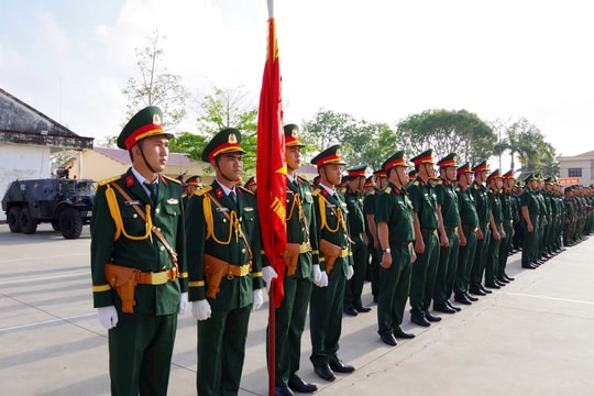 Bí thư Tỉnh ủy Cà Mau dự Lễ ra quân huấn luyện năm 2025