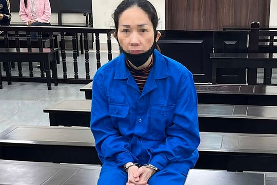 Chiếm đoạt hàng tỷ đồng từ việc lừa bán điện thoại iPhone mô hình