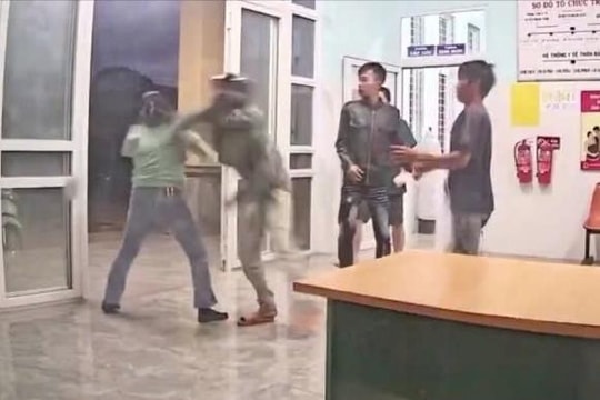 Gia Lai: Làm rõ nhóm người đánh nhân viên Y tế xã