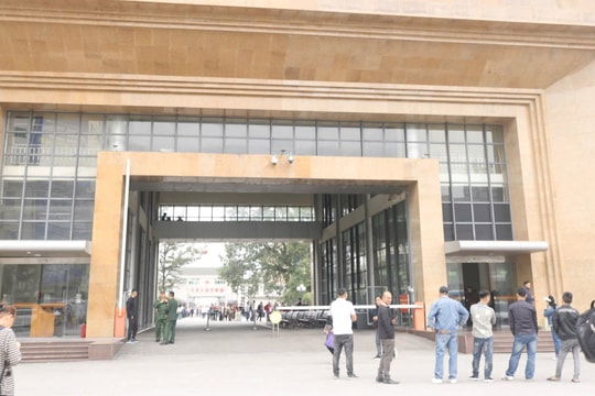 Điều tra nguyên nhân vụ cháy tại Cửa khẩu quốc tế Móng Cái