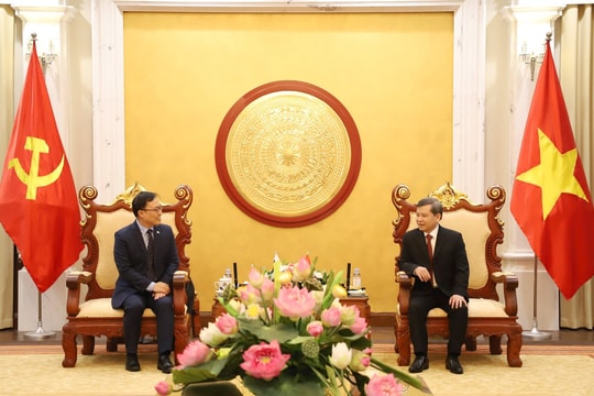 Chánh án Tòa án nhân dân tối cao Lê Minh Trí tiếp Đại sứ Hàn Quốc