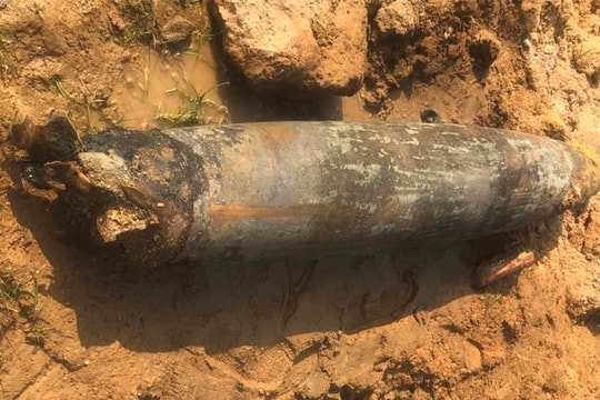 Phát hiện quả bom hơn 200kg khi thi công dự án