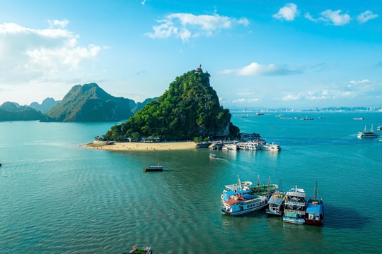 Bảo tồn Vịnh Hạ Long – Quần đảo Cát Bà