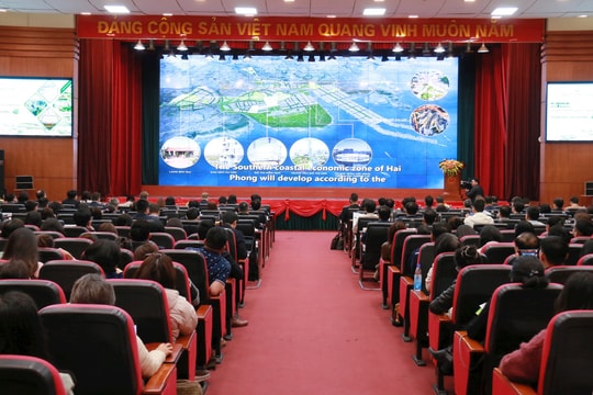 Hội thảo chuyển đổi xanh trong Khu công nghiệp