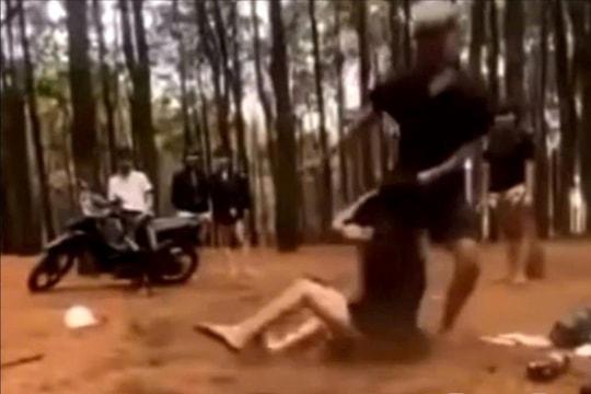 Gia Lai: Triệu tập nhóm thiếu niên đánh hội đồng nữ sinh lớp 7