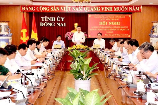 Đoàn kiểm tra của Bộ Chính trị làm việc tại Đồng Nai