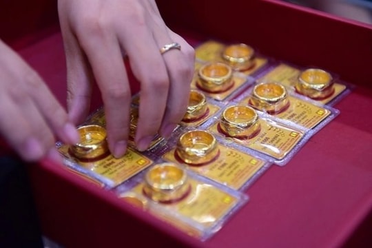 Giá vàng hôm nay 8/3: Rủi ro đầu cơ ngắn hạn