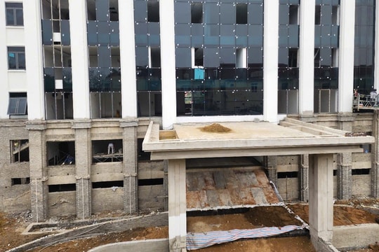 Vì sao công trình trụ sở huyện Hoằng Hóa đội vốn lên 52,8 tỷ đồng?