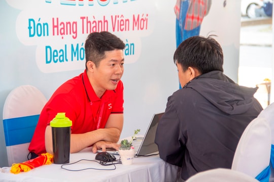 Tổ chức đưa đón người lao động các tỉnh vào TP.HCM tìm việc