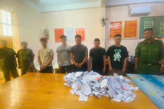 Xử lý 5 đối tượng rải tờ rơi cho vay tiền