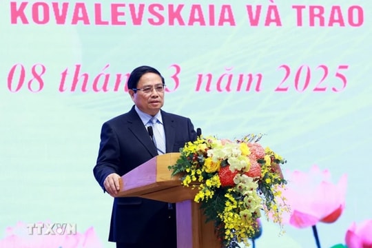 Thủ tướng: Cần có thêm giải thưởng vinh danh phụ nữ xuất sắc trên các lĩnh vực