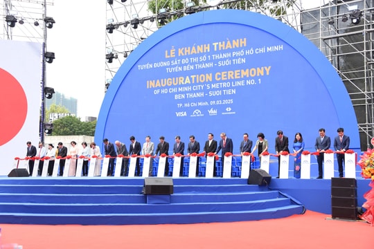 TP.HCM chính thức khánh thành tuyến Metro số 1