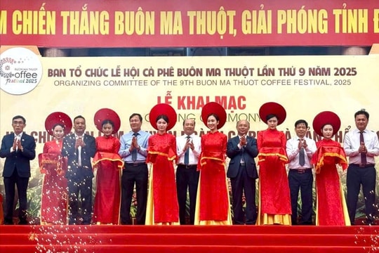 Khai mạc Hội chợ Cà phê và OCOP, nâng tầm "thủ phủ" cà phê Việt Nam