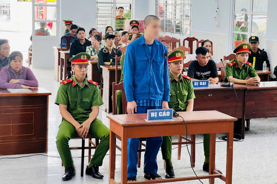 Rút dao đâm người vì mâu thuẫn từ đàn vịt