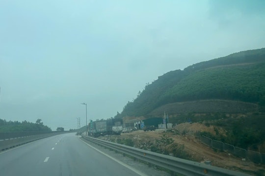 Tiếp tục sửa chữa nhiều điểm trên tuyến cao tốc hơn 5.530 tỉ đồng