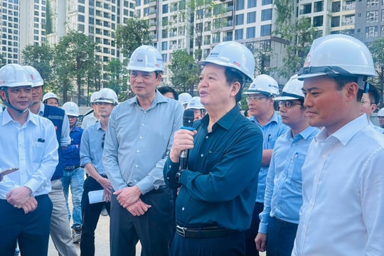 Phó Thủ tướng Mai Văn Chính khảo sát thực địa dự án Vành đai 3 TP.HCM