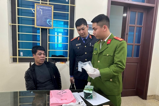 Triệt phá đường dây mua bán ma túy lớn qua mạng internet