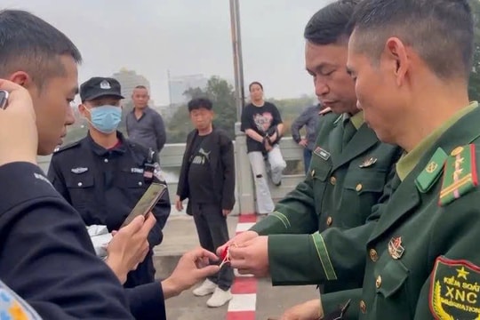 Trả lại hành lý cho du khách nước ngoài