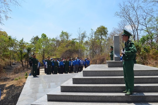 Đắk Lắk: Sôi nổi chương trình “Tháng Ba biên giới”