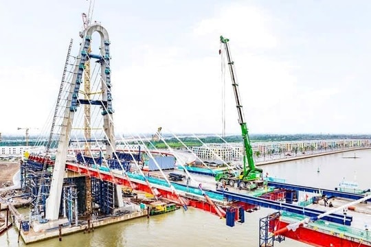 Hợp long cầu Hoàng Gia nối trung tâm TP. Hải Phòng với đảo Vũ Yên